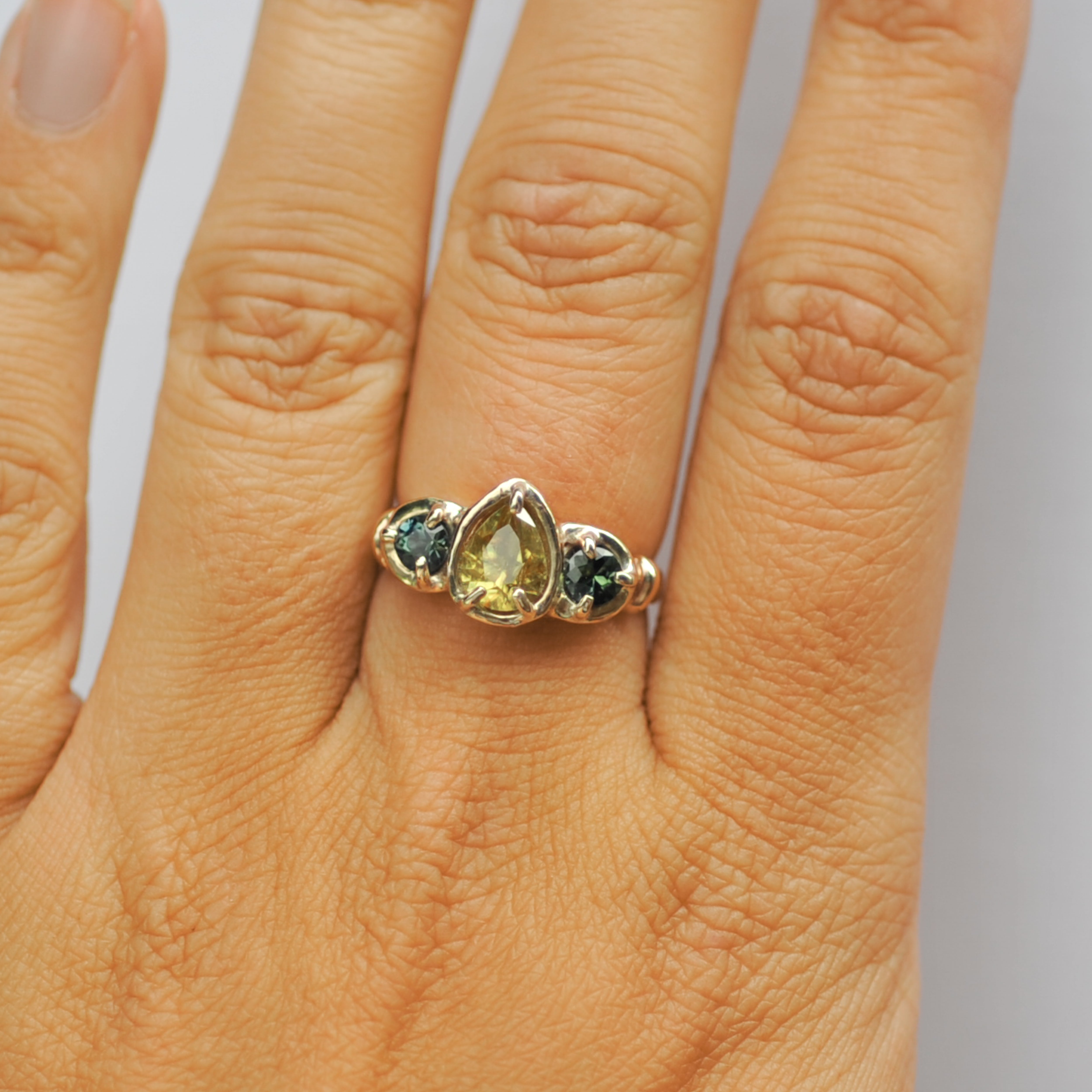 Freya Ring | O