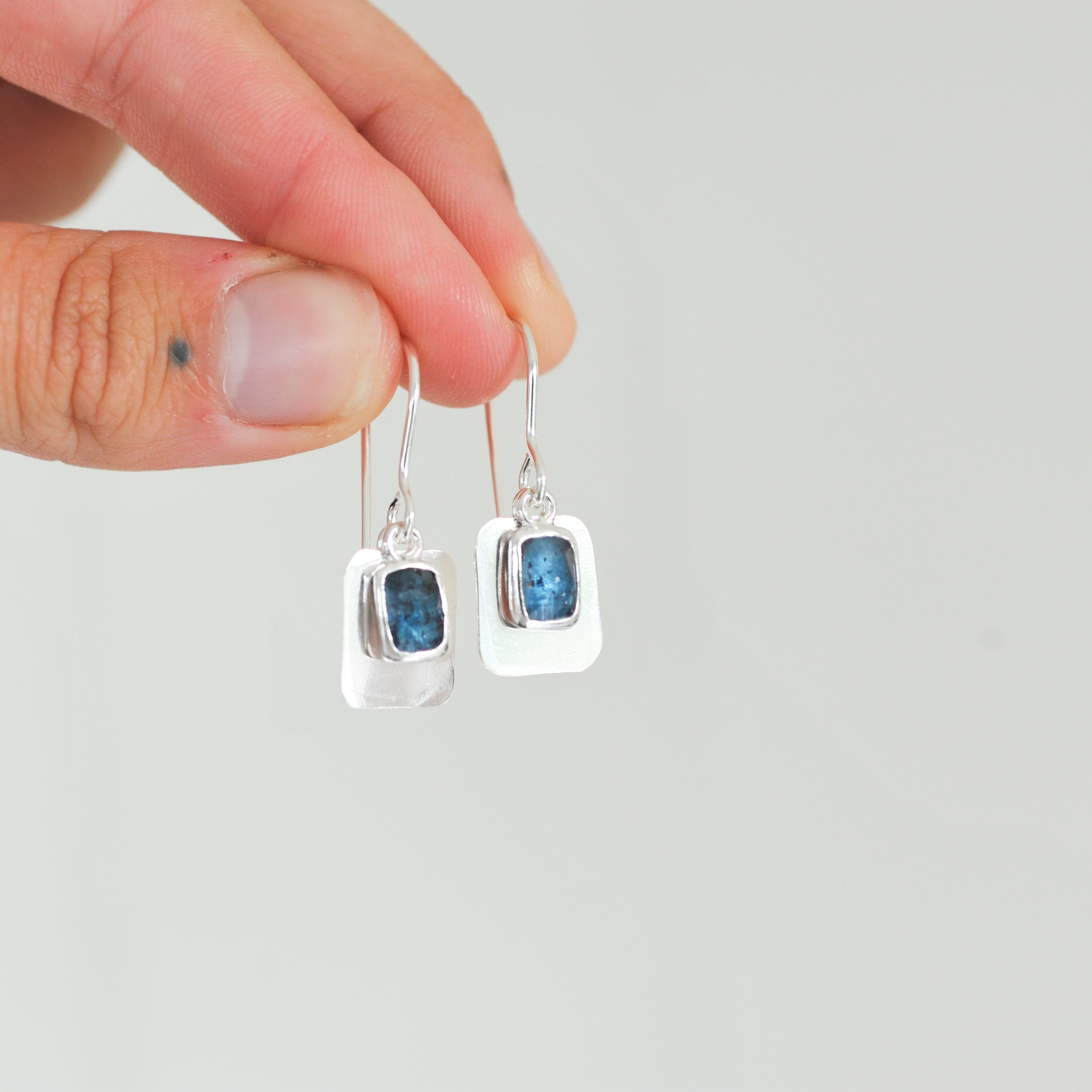 Alera Earrings V.2