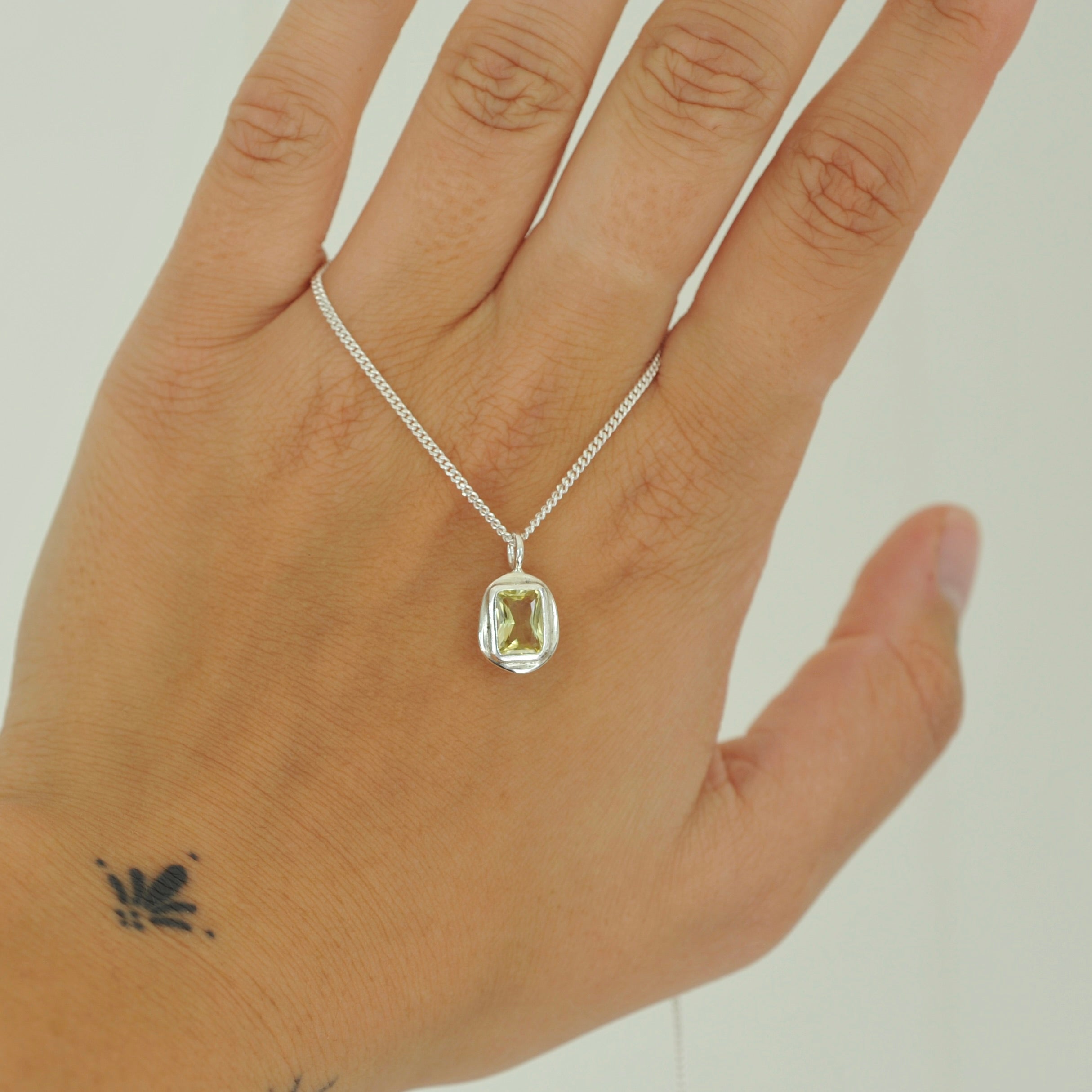 Limon Necklace