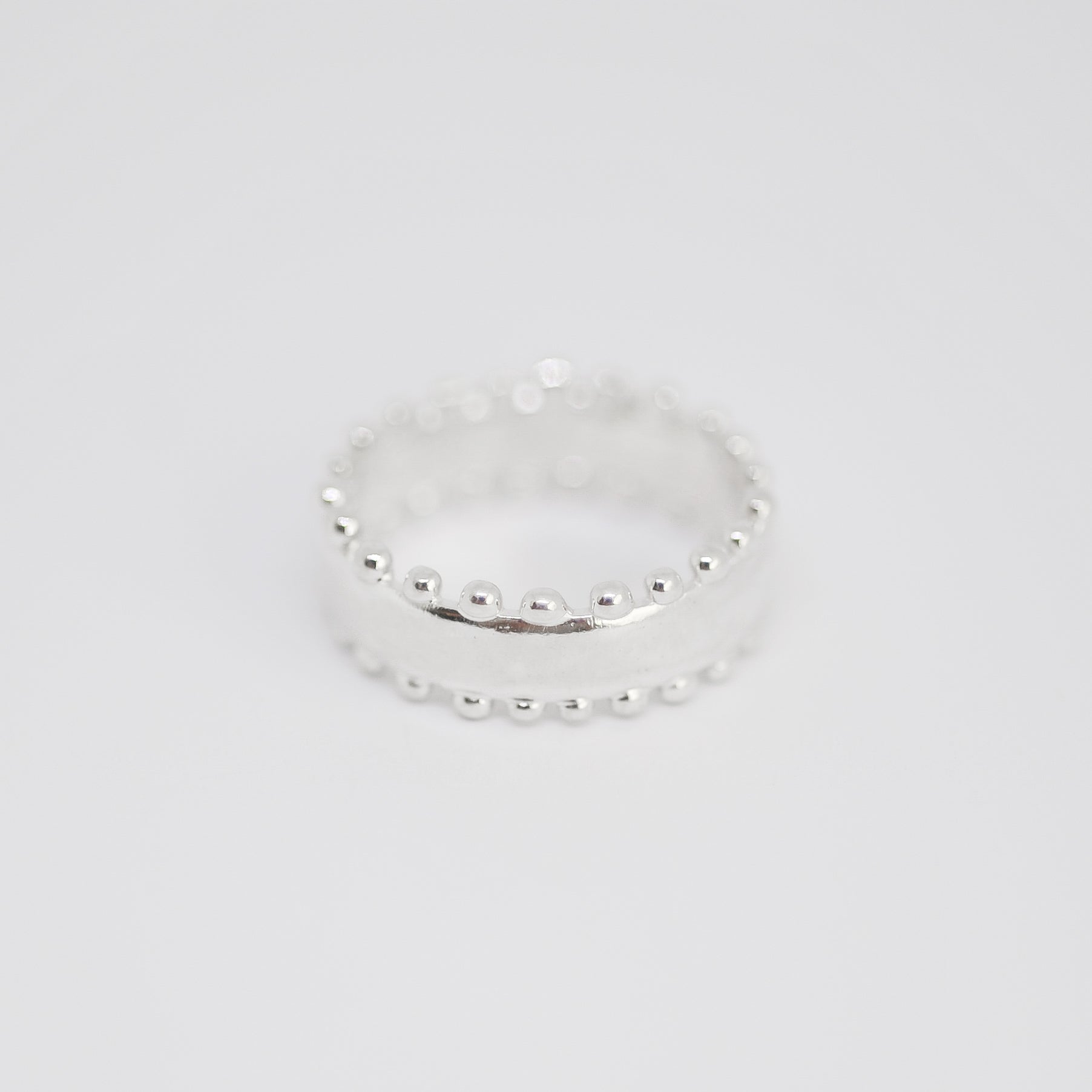 Leo Ring