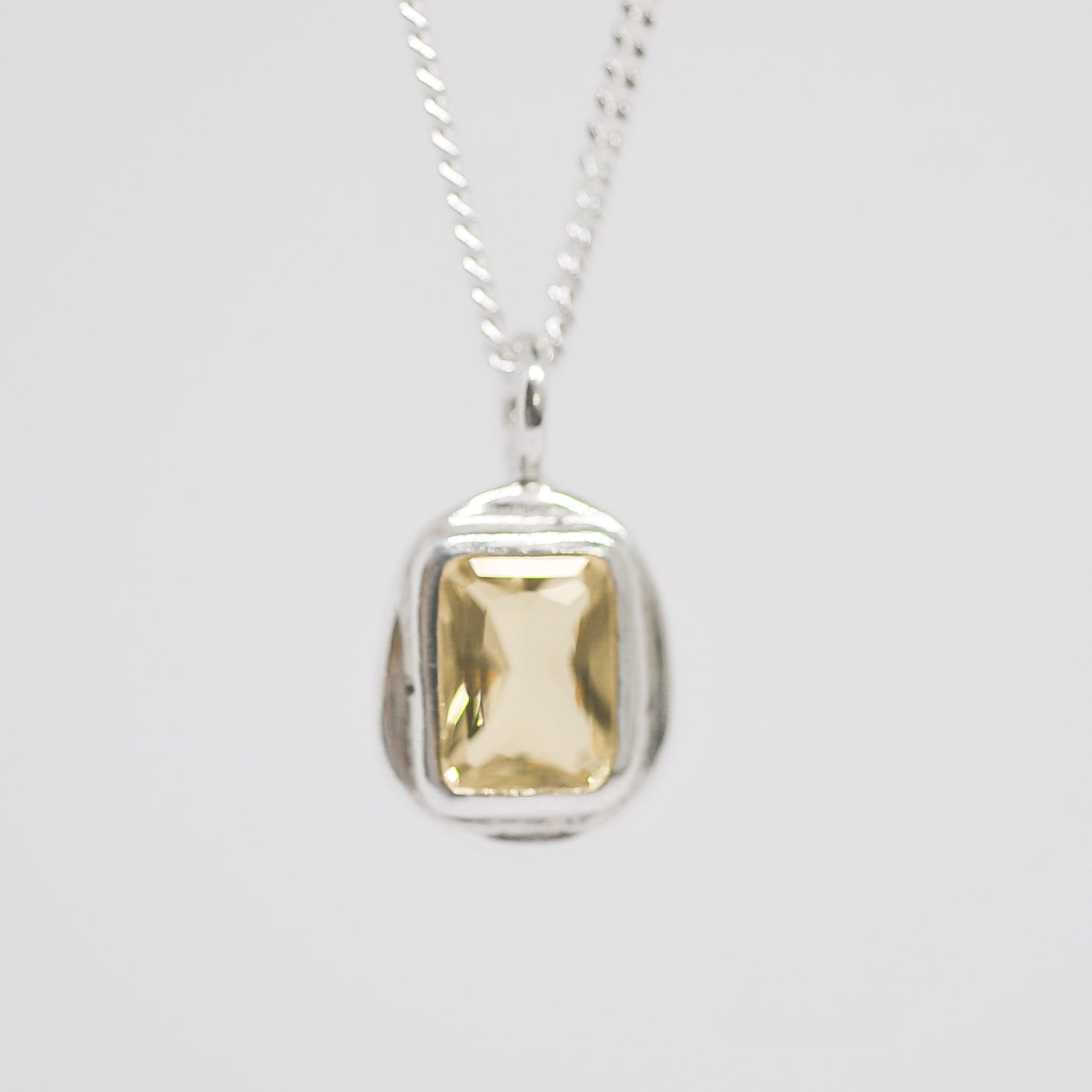 Limon Necklace