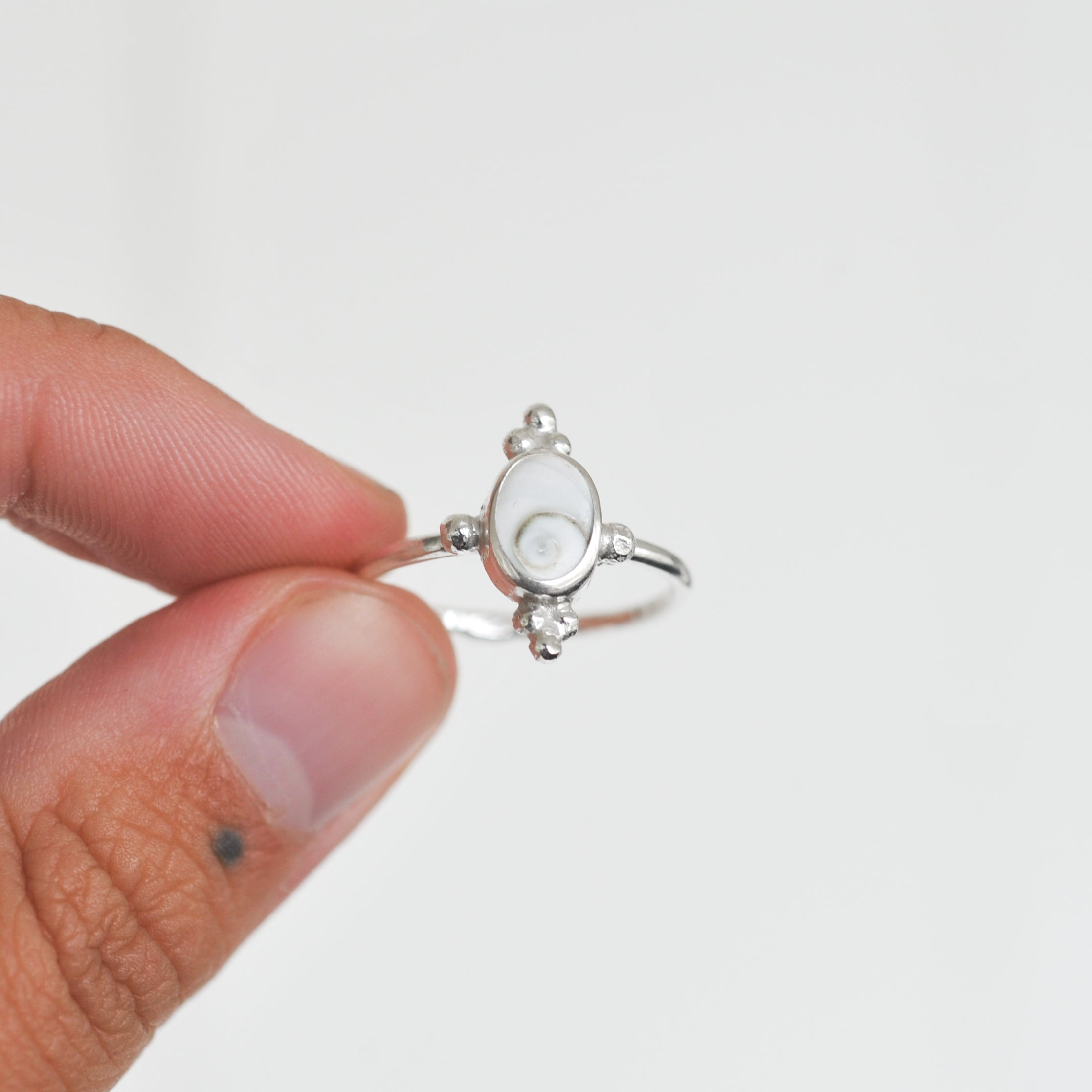 Operculum Ring | P