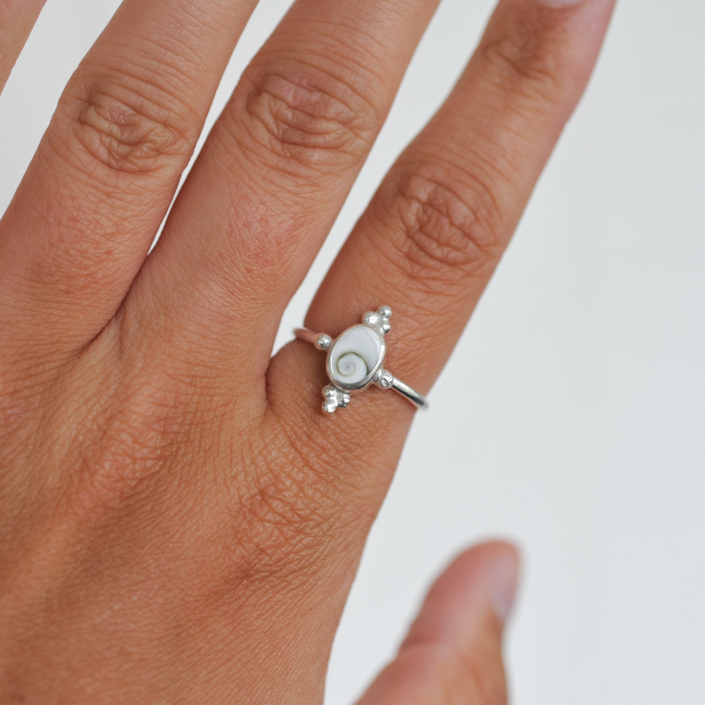 Operculum Ring | P