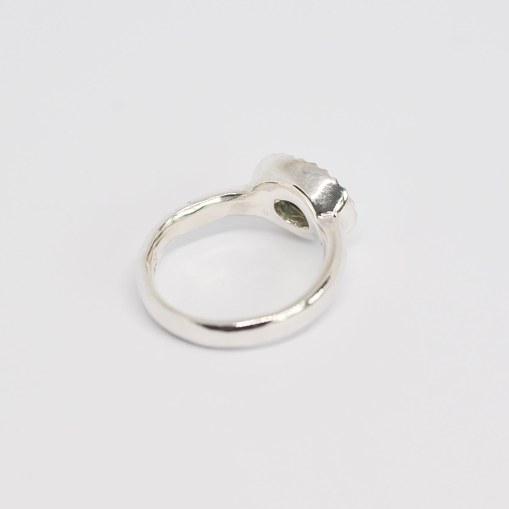 Stevie Ring | L
