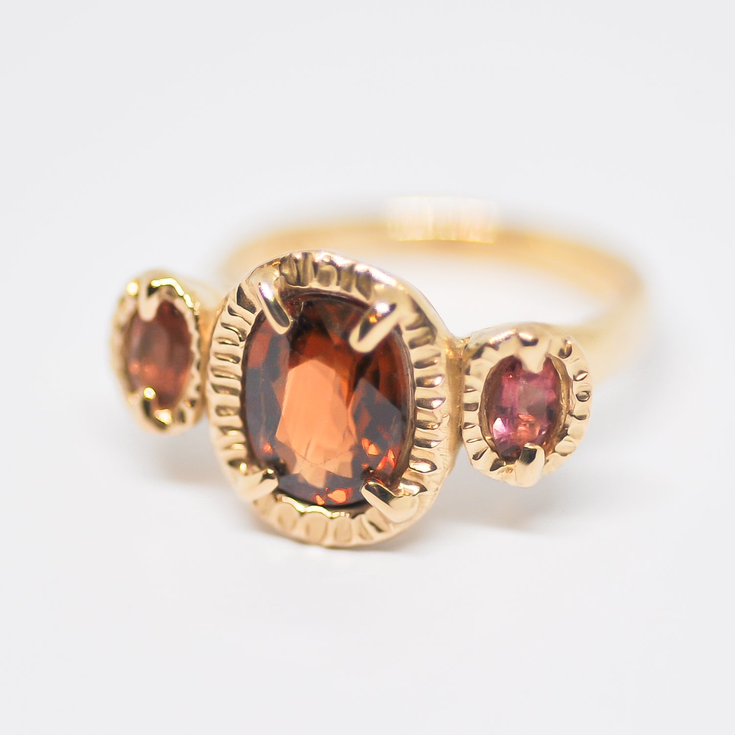Frida Ring | Q