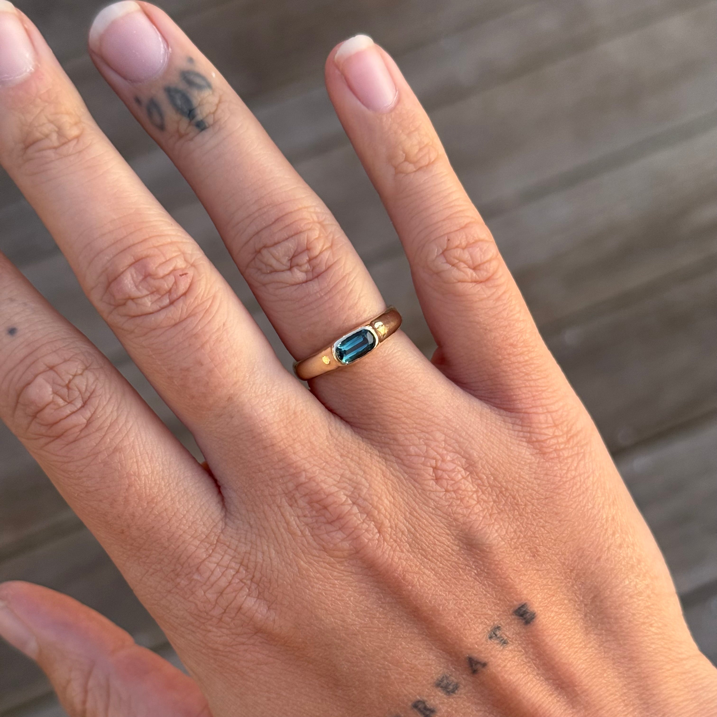 Lia Ring | O
