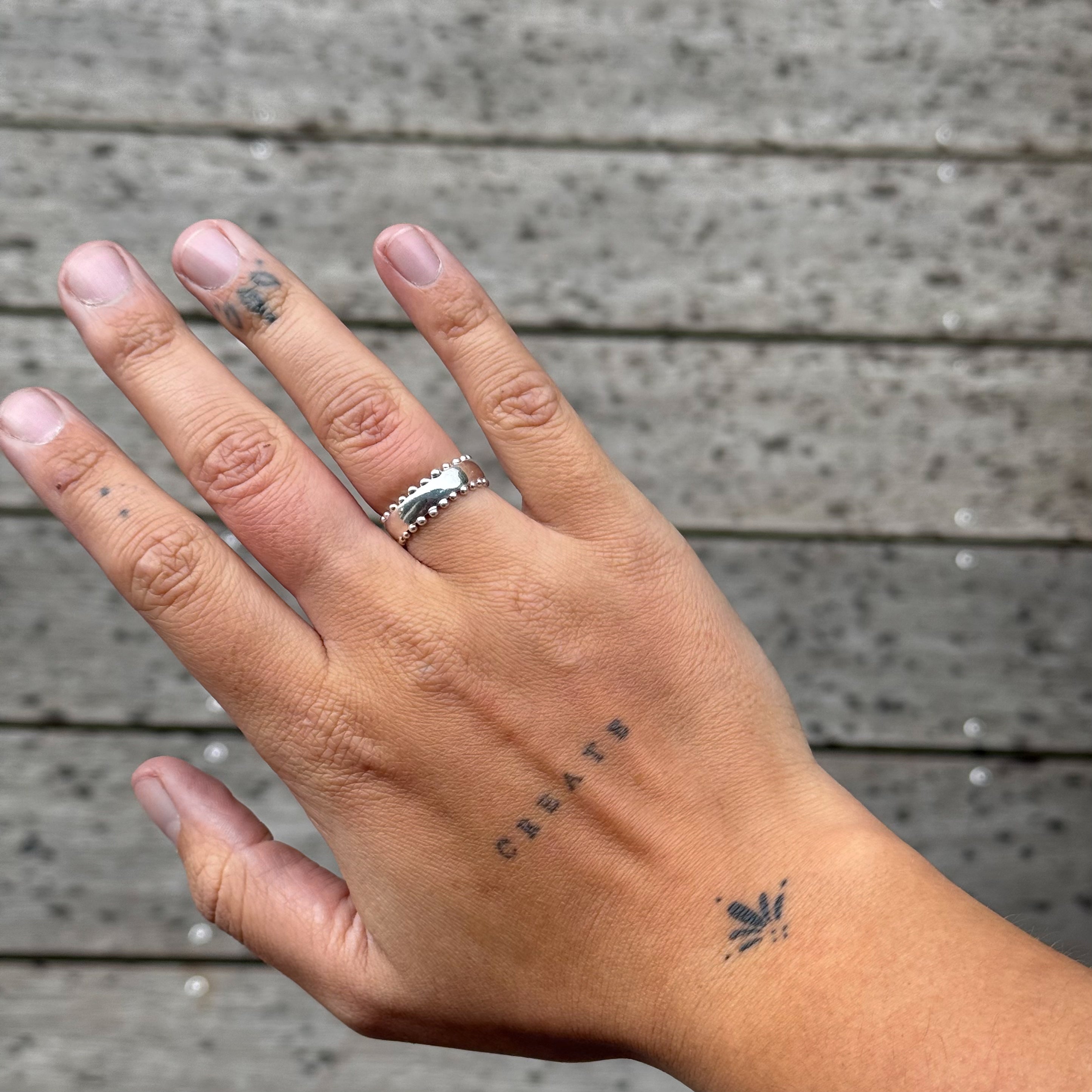 Leo Ring