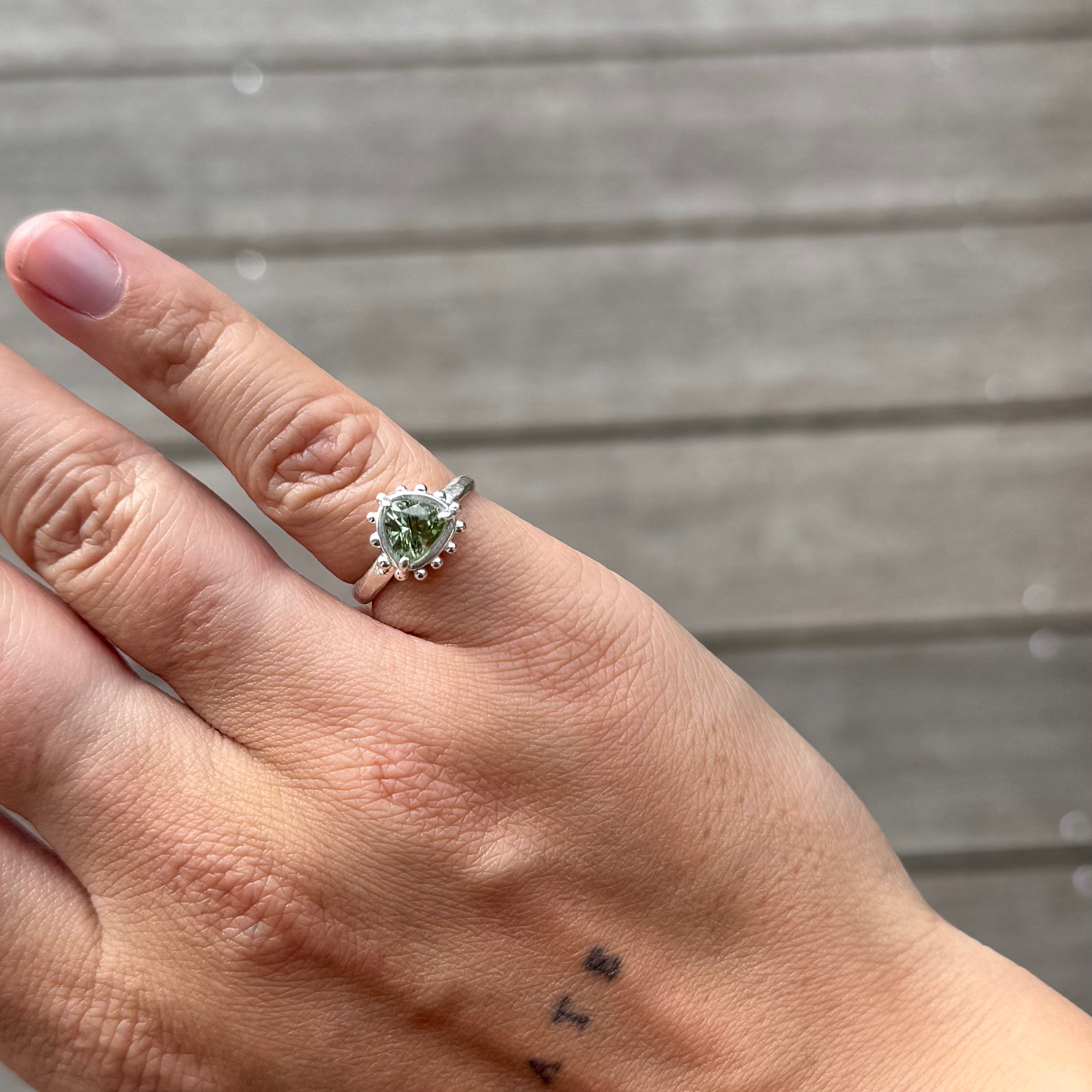 Peridot Ring | J