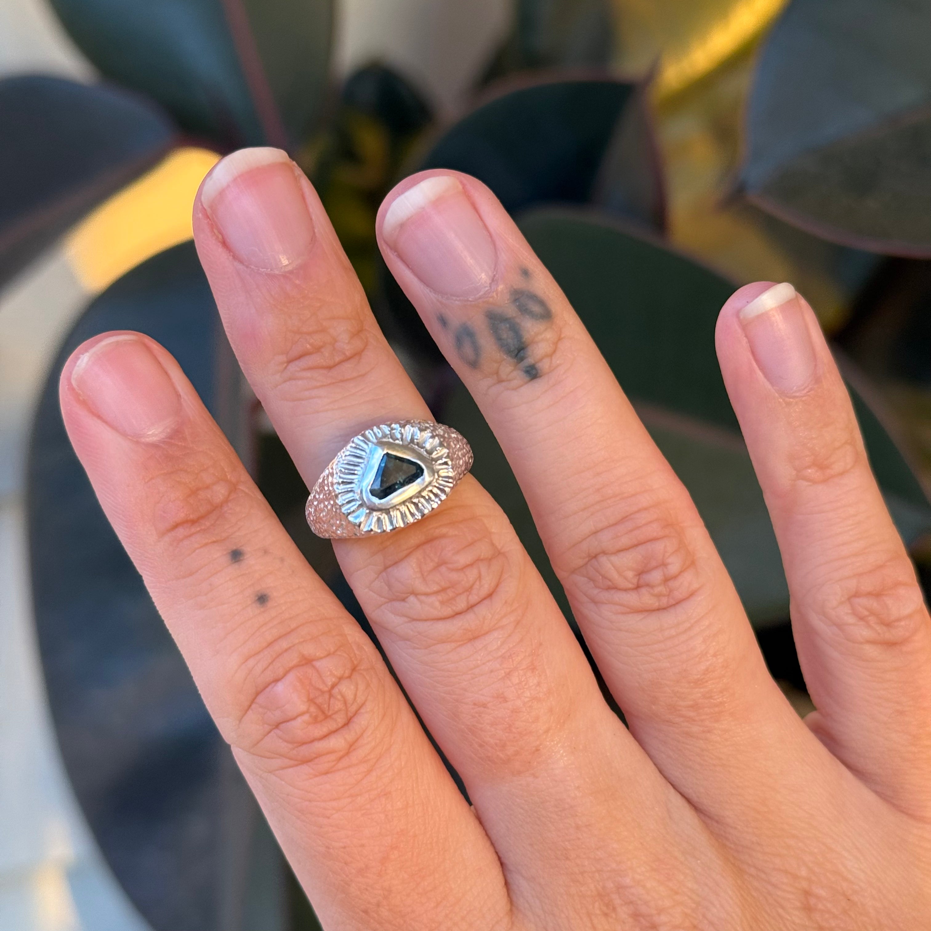 Ray Ring | L